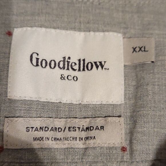 Goodfellow & CO red and blue dotted men's long sleeve button up shirt - Picture 4 of 6